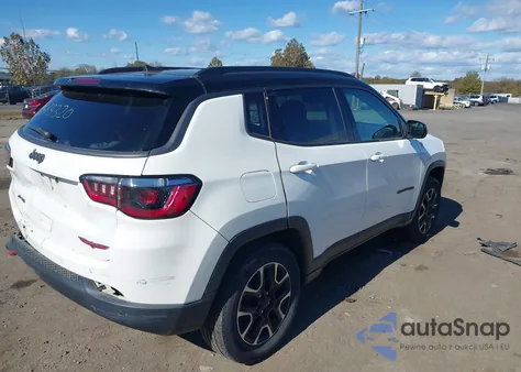 2021 Jeep Compass Trailhawk 4X4 from USA, damaged, VIN 3C4NJDDB2MT572296